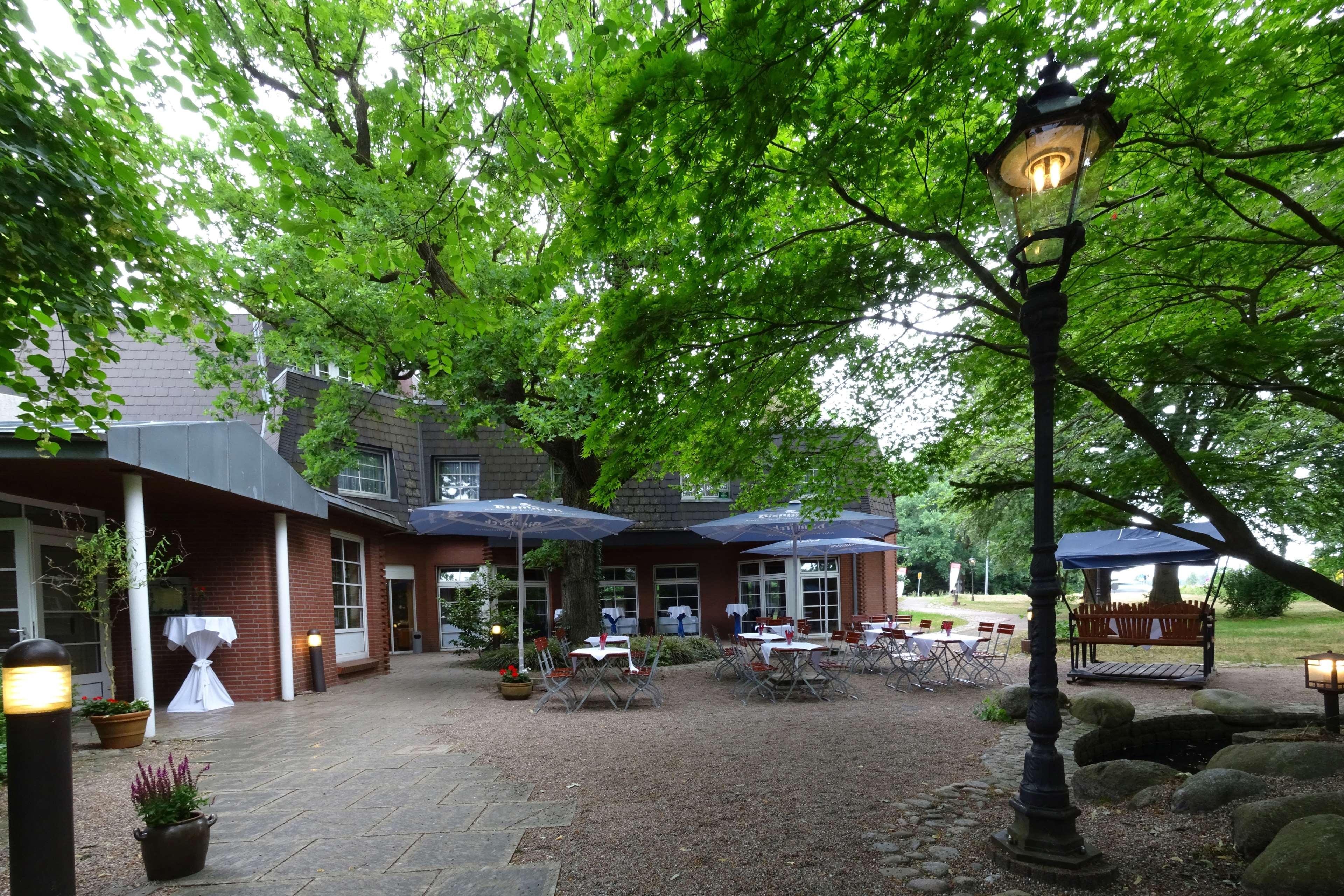Best Western Hotel Schmoeker-Hof Norderstedt Eksteriør billede