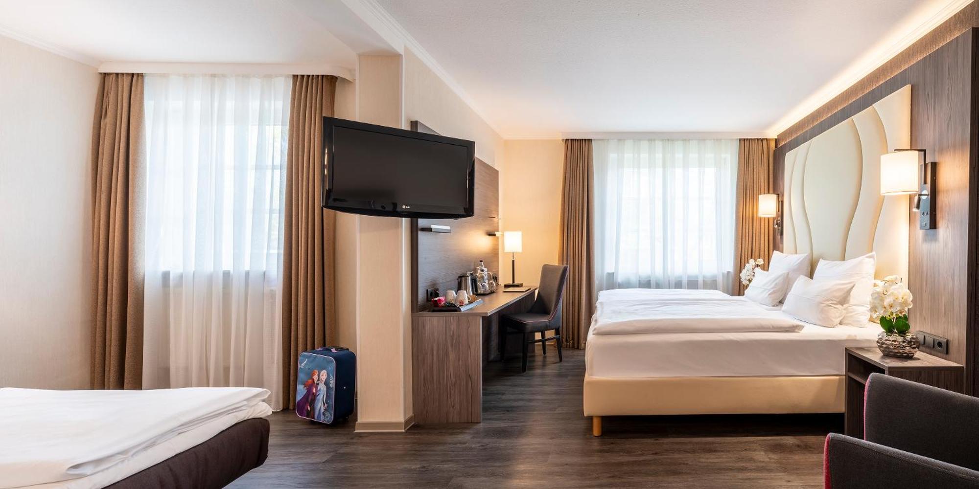 Best Western Hotel Schmoeker-Hof Norderstedt Eksteriør billede